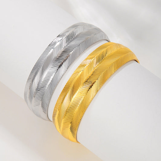 1pcs Vintage Gold-plated Bracelet, Exquisite Texture Bracelet