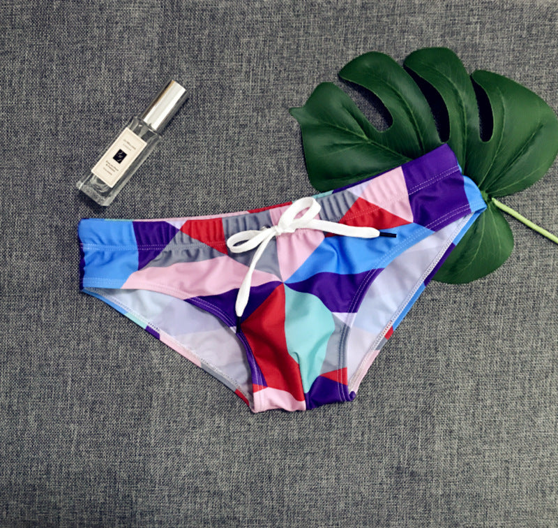New lattice printed men's swimming trunks