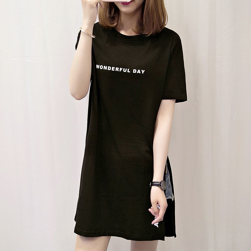 Women's Mid-length T-shirt With Short Sleeves