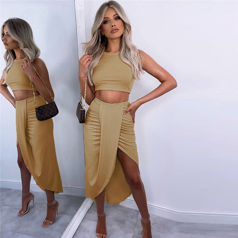 Two-piece Solid Color Short Vest Pleated Split Long Skirt