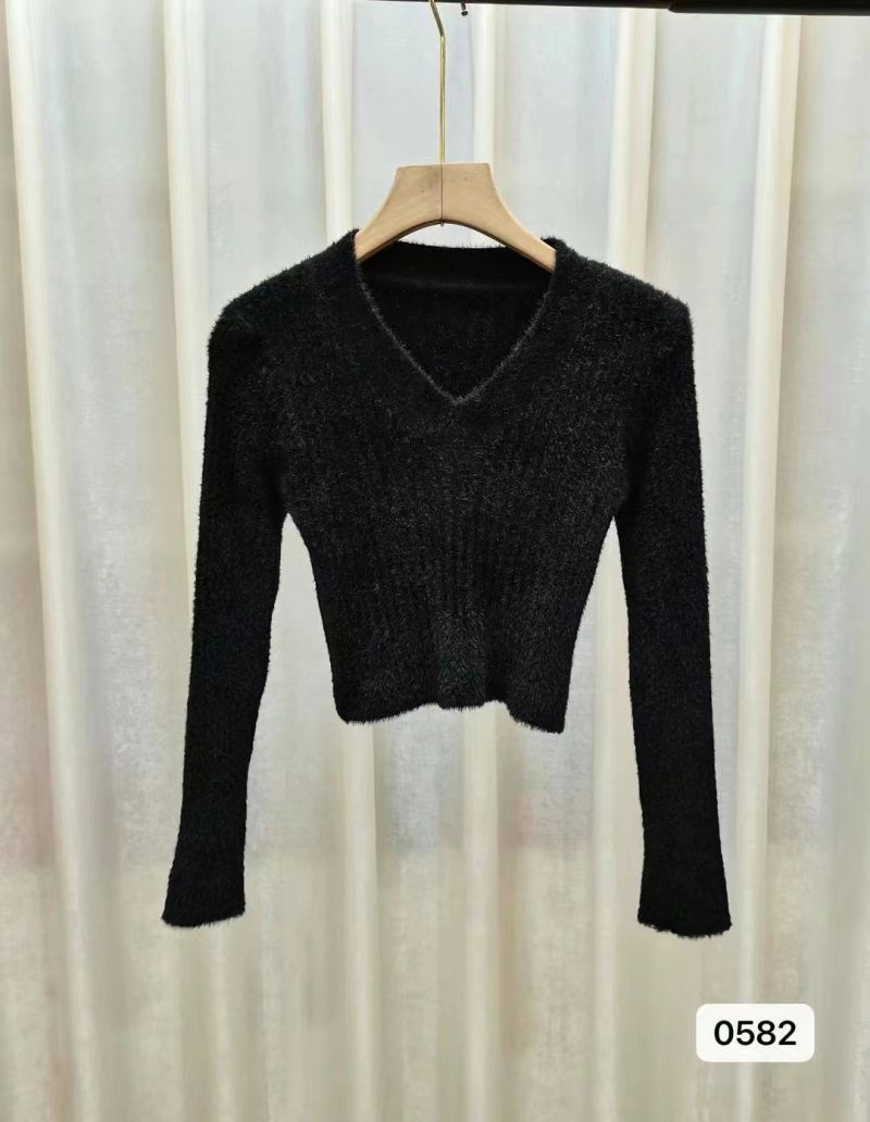 Autumn And Winter Women's V-neck Long Sleeve Pullover Short Sweater