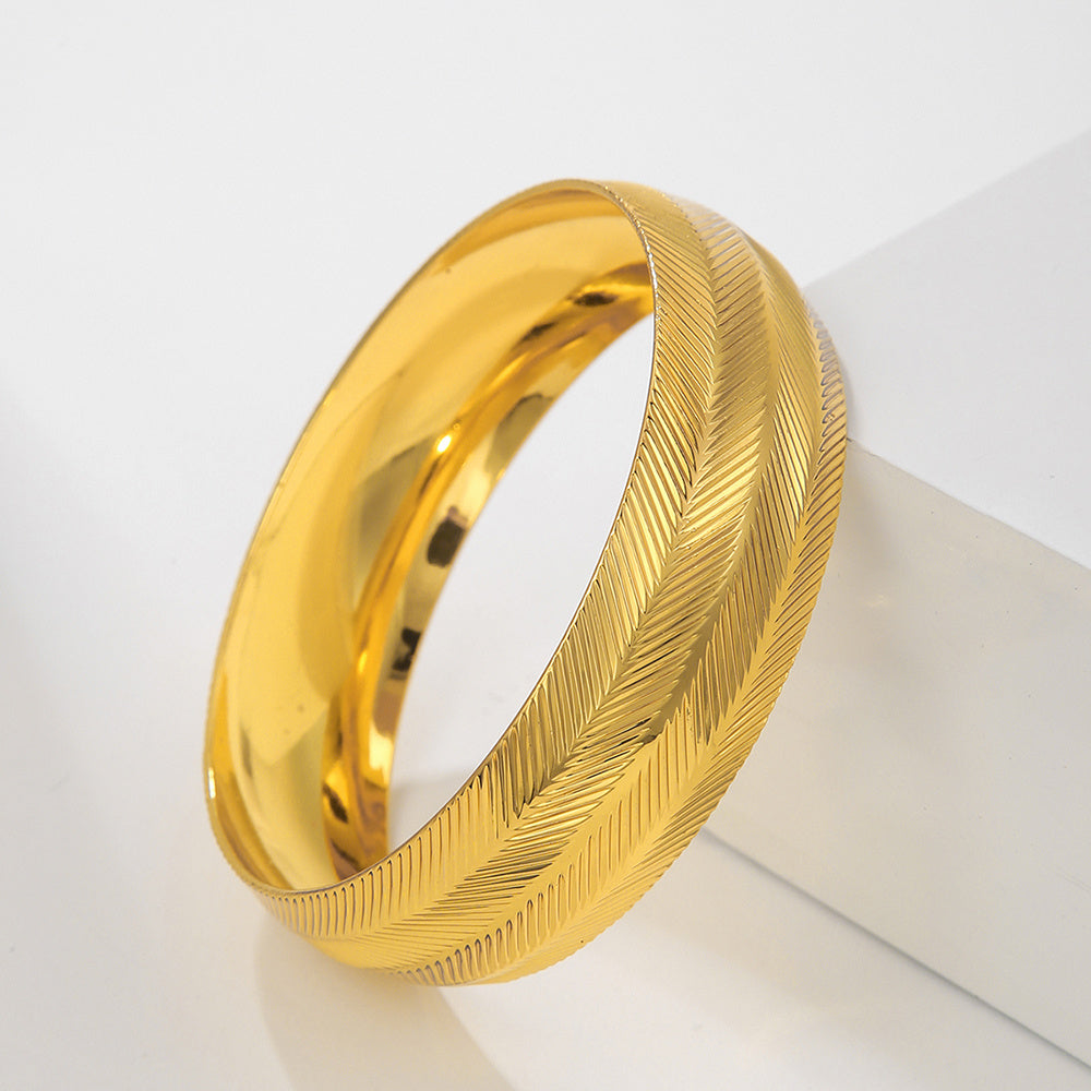 1pcs Vintage Gold-plated Bracelet, Exquisite Texture Bracelet