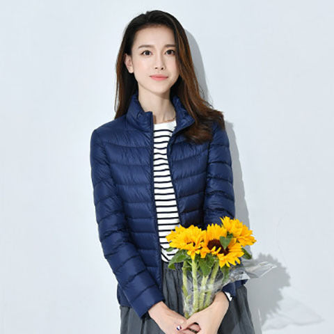 Hooded padded down jacket