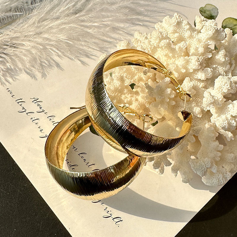 Women's Fashion Personality Fashion Exaggerated Earrings
