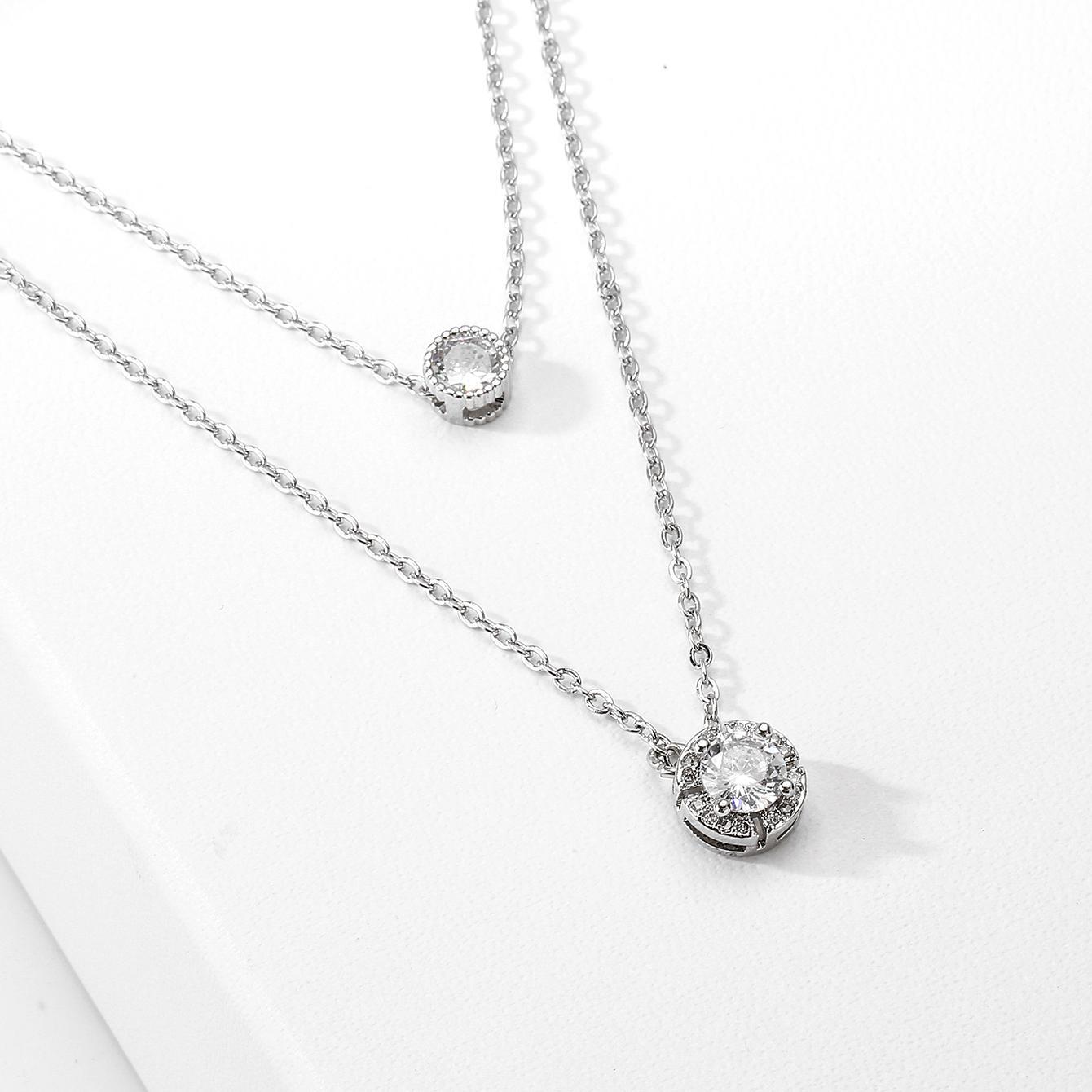 Sparkling Three-dimensional Zircon Pendant Necklace
