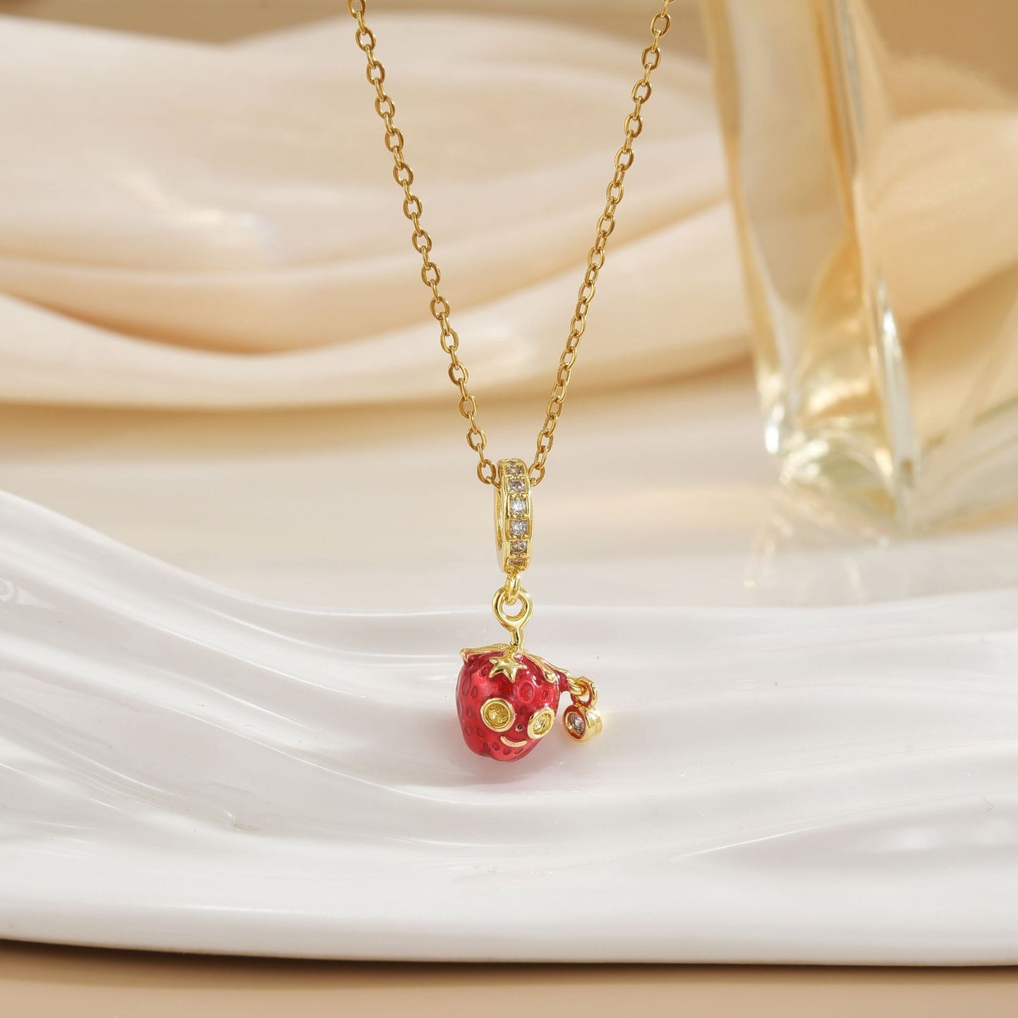 Women's Fashion Trendy Strawberry Cute Necklace