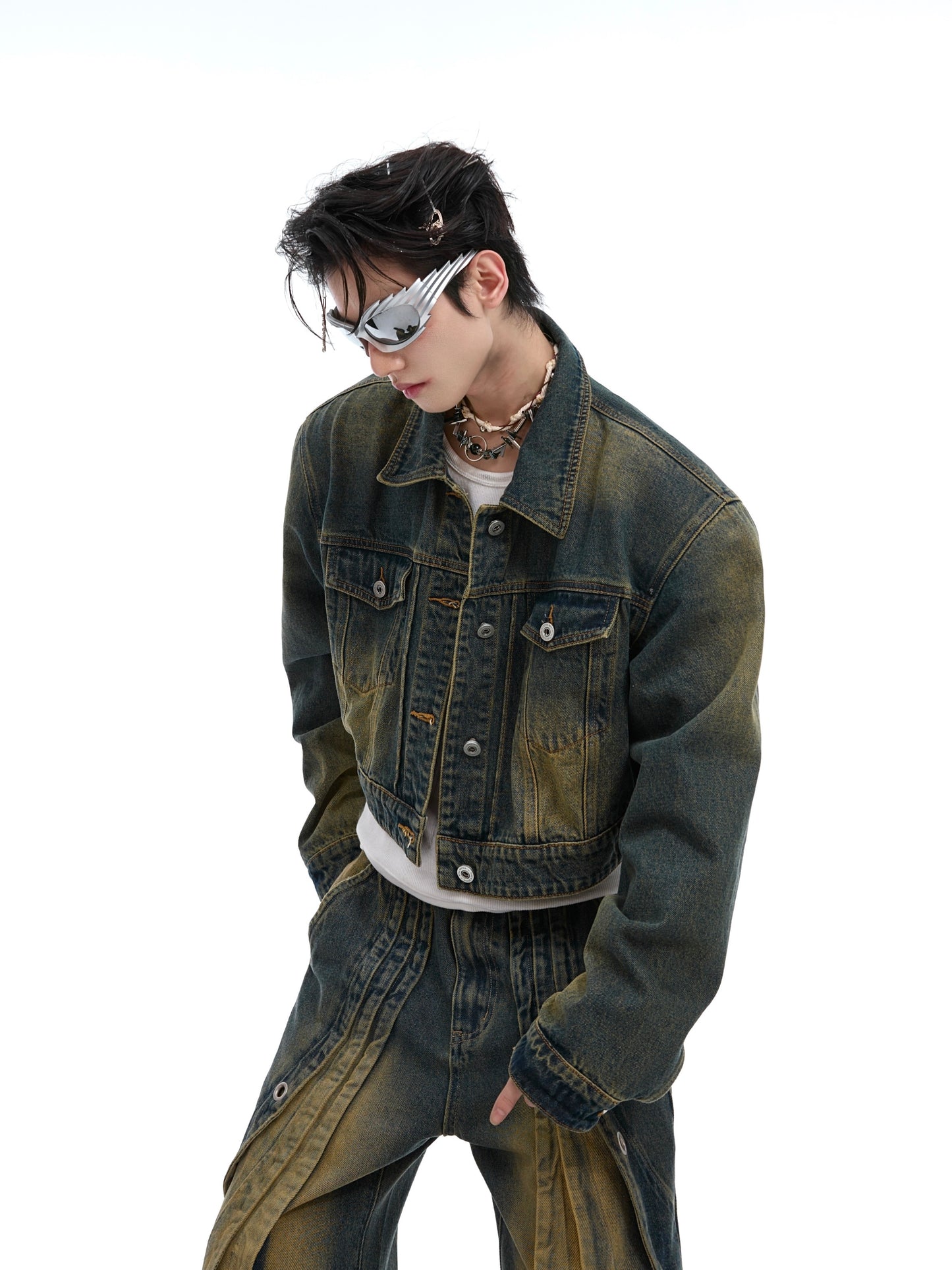 Distressed Gradient Short Denim Coat